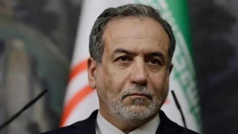 أول رد عاجل من إيران بشأن الرد على الضربات الأمريكية للمنشآت النووية 