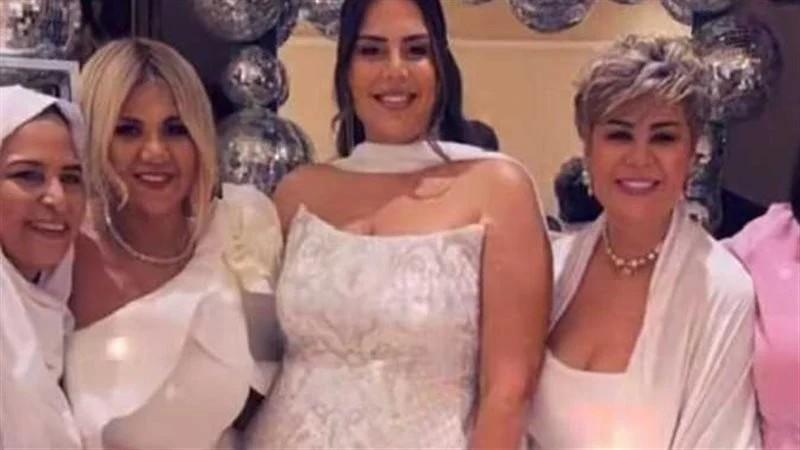 مفيدة شيحة تعبر عن سعادتها بحفل زفاف ابنتها منة الله 
