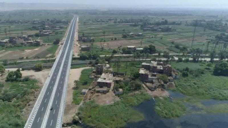 عضو لجنة دراسة الطريق الإقليمي يرد على معايير التصميم 