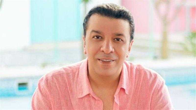 مصطفى كامل يحيى حفلا غنائيا في هذا الموعد 