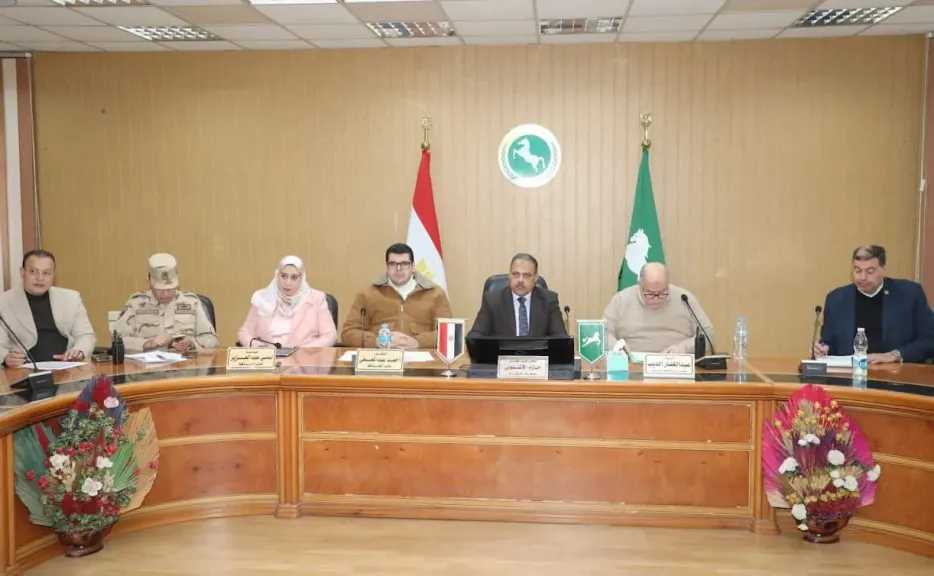 محافظ الشرقية يتابع سير اليوم الثاني بالمرحلة الثانية لانتخابات مجلس النواب 2025 