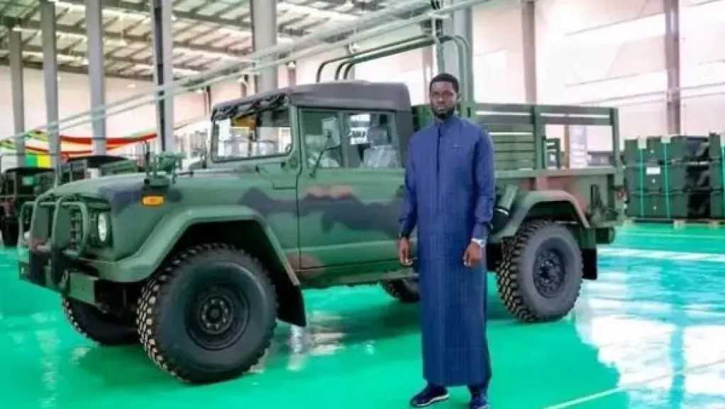 السنغال تفتتح أول مصنع لتجميع المركبات العسكرية 