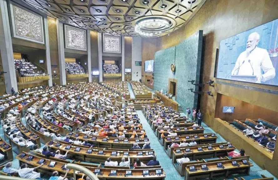 البرلمان الهندي يوافق على مشروع قانون يفتح قطاع الطاقة النووية المدنية أمام القطاع الخاص 