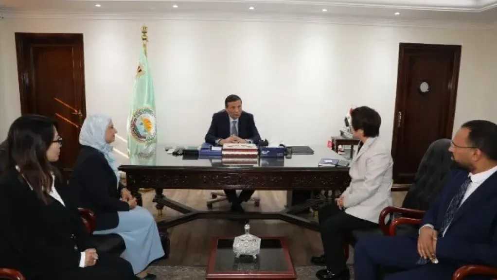 الزراعة: توطين صناعة مبيدات الآفات في مصر ونقل التكنولوجيا المتطورة 