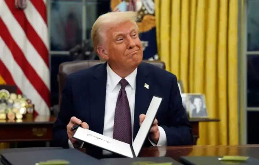 ماذا جاء في وثائق إبستين عن ترامب؟ 