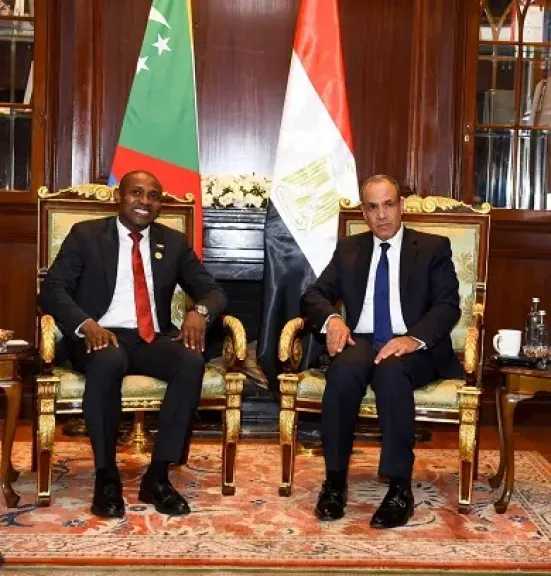 وزير الخارجية: مصر ملتزمة بدعم جزر القمر لتعزيز الاستقرار والتنمية المستدامة 