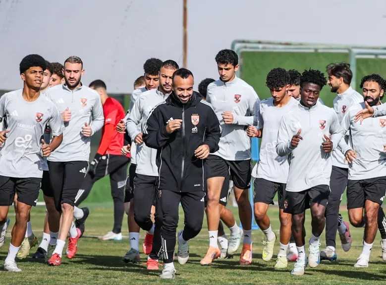 قبل مواجهة غزل المحلة.. مشاركة أفشة في تدريبات الأهلي 