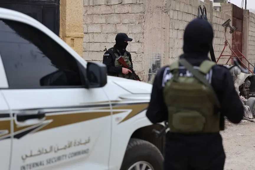 سوريا تعلن تفكيك خلية لداعش واعتقال 7 من عناصرها 