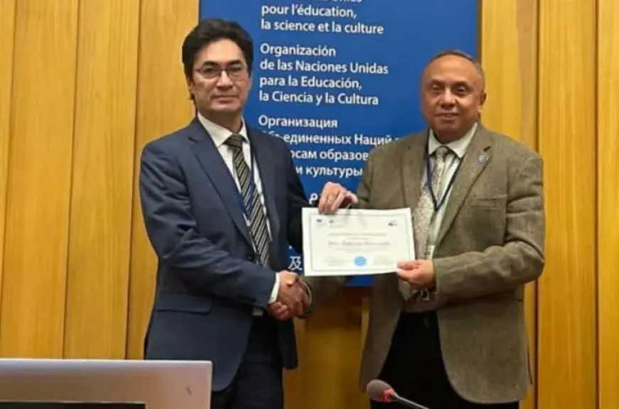اليونسكو تحتفي بعقدين من الريادة المصرية في الإنذار المبكر بتكريم الدكتور عمرو حمودة 