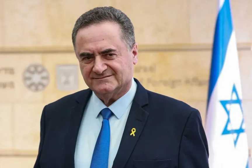 وزير الدفاع الإسرائيلي يعلن موافقة الحكومة على إغلاق إذاعة الجيش 