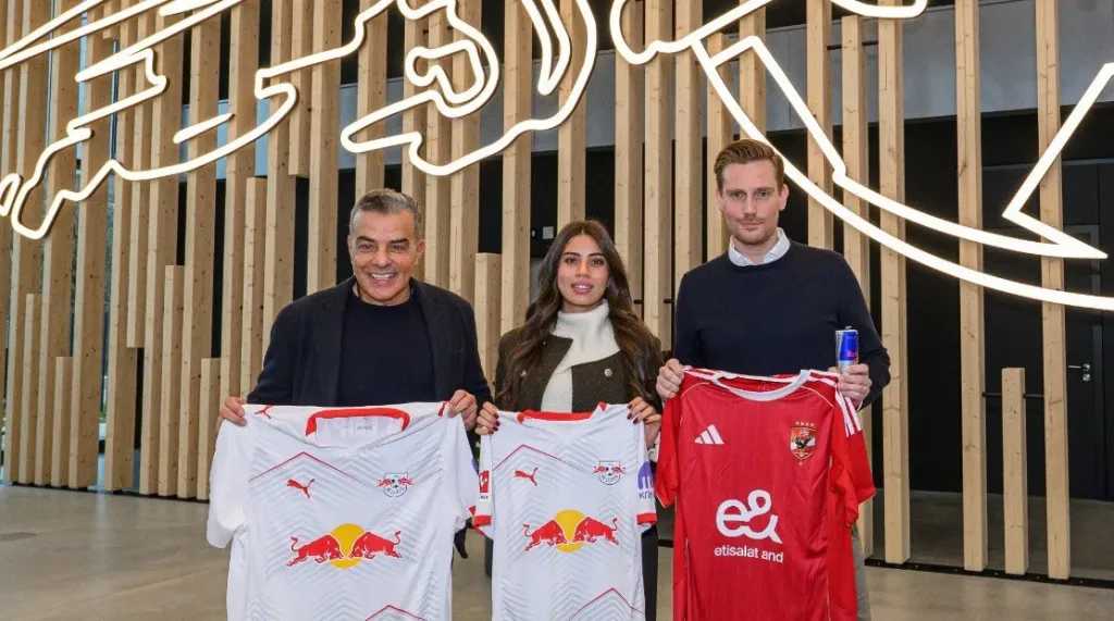 تفاصيل زيارة وفد الأهلي إلى نادي لايبزيج الألماني 