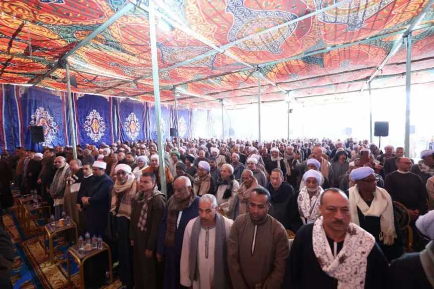 في مشهد مهيب.. الأزهر ينجح في إخماد فتنة ثأرية بالصعيد 