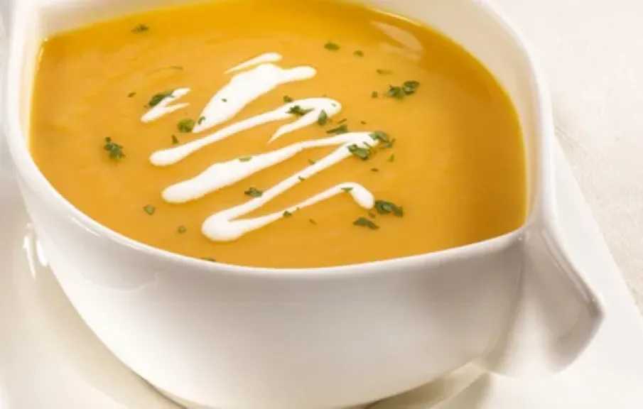 طريقة عمل شوربة الجزر 