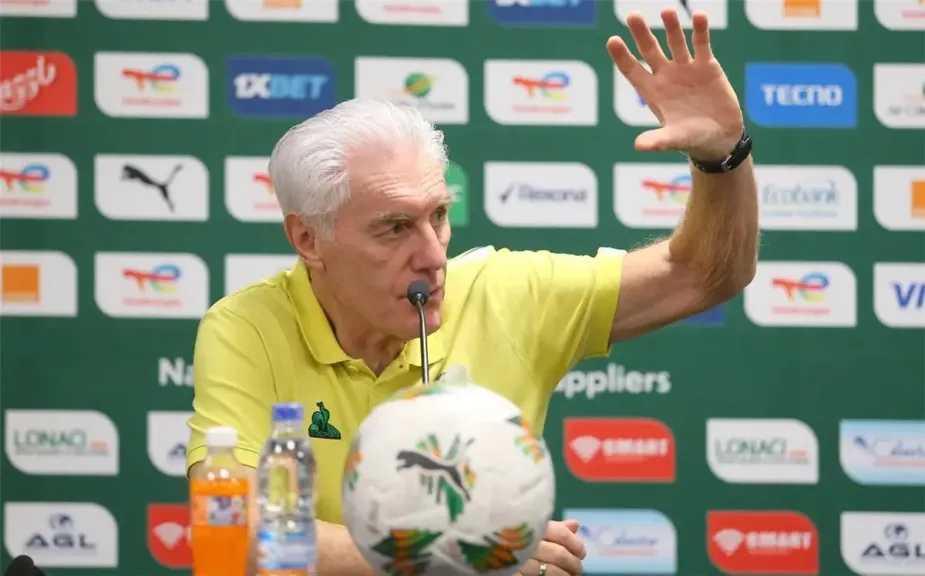 مدرب جنوب إفريقيا: مواجهة مصر أصعب.. وعدم الخسارة نتيجة جيدة 