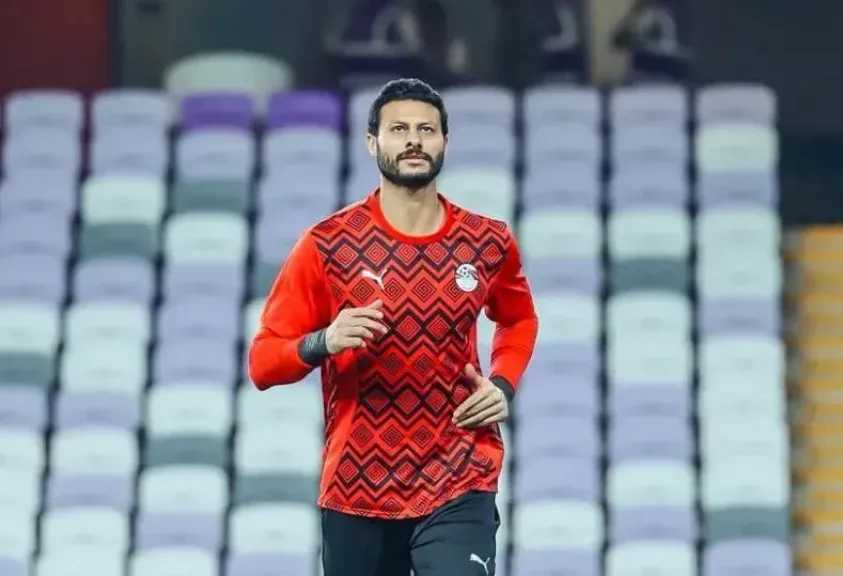 كواليس طرد محمد الشناوي بعد تعادل الأهلي وسيراميكا.. أزمة تحكيمية تشعل الأجواء 