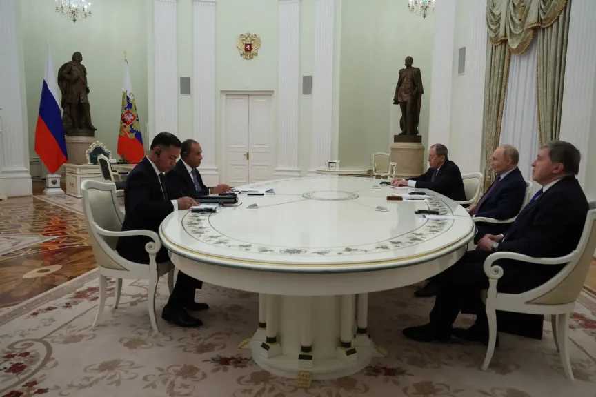 متحدث الخارجية يكشف تفاصيل مباحثات عبد العاطي مع الرئيس الروسي 