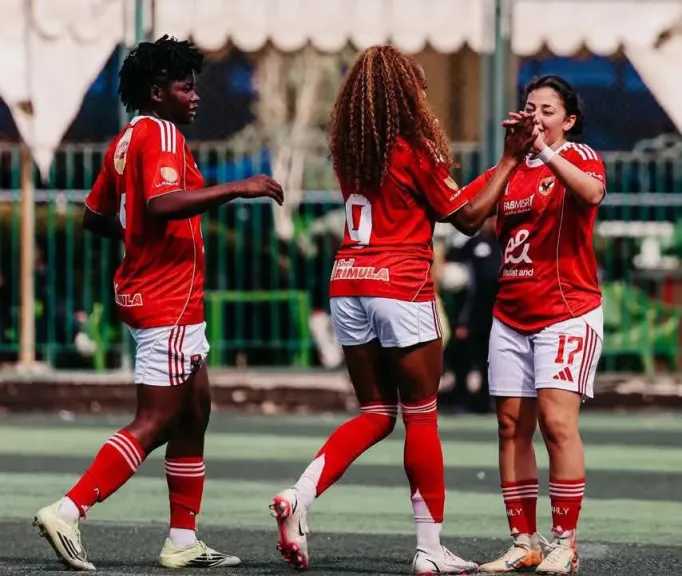 كرة القدم النسائية| الأهلي يواجه الزمالك في بطولة الدوري 