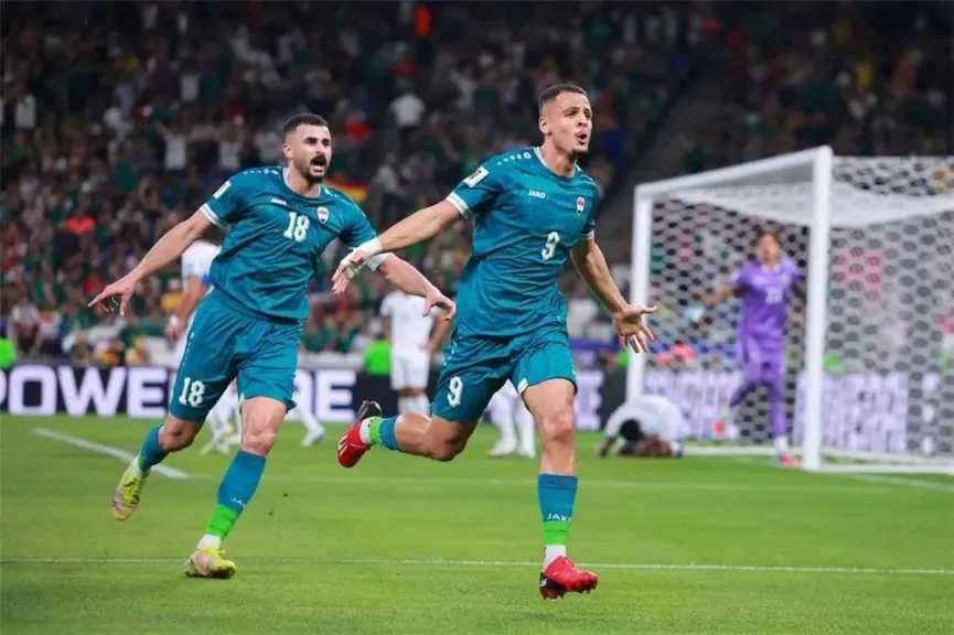 جواز دبلوماسي وجدارية وطنية..مكافآت ضخمة من رئيس الوزراء العراقي للاعبين بعد التأهل لكأس العالم 