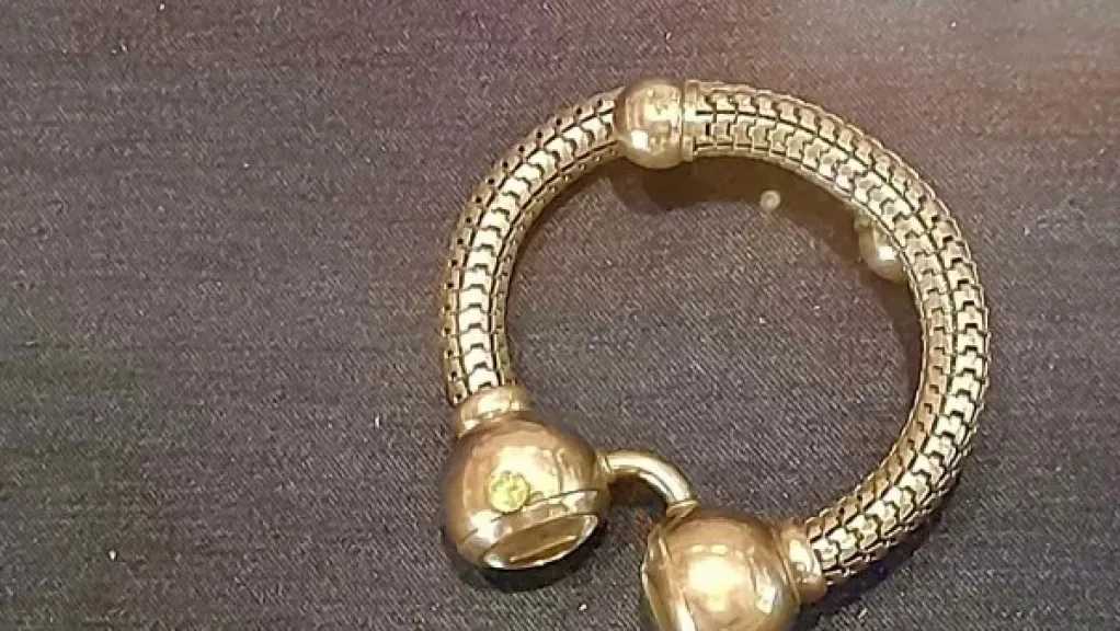 متحف المركبات الملكية يحتفي بالمرأة المصرية 