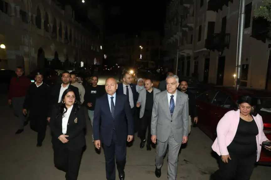 محافظ القاهرة يتابع تنفيذ قرار رئاسة الوزراء بغلق المحال العامة 
