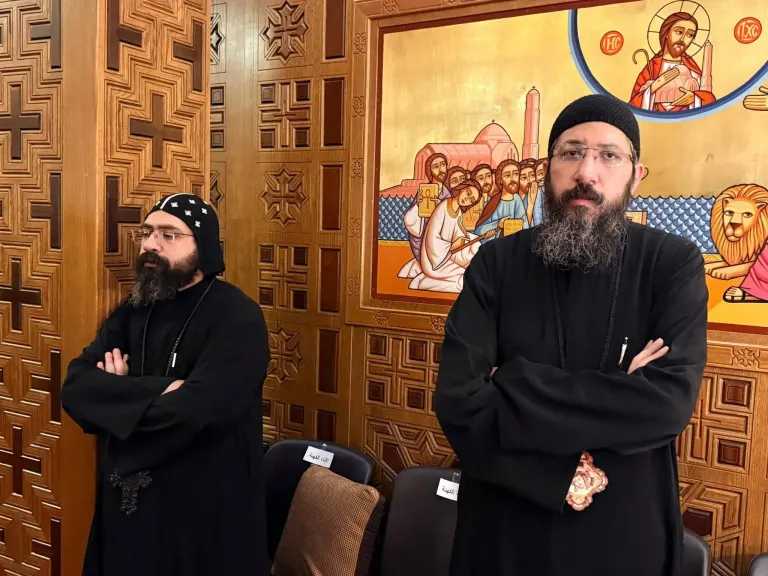 الكنائس تبدأ صلوات الإثنين من البصخة المقدسة وسط أجواء روحانية 