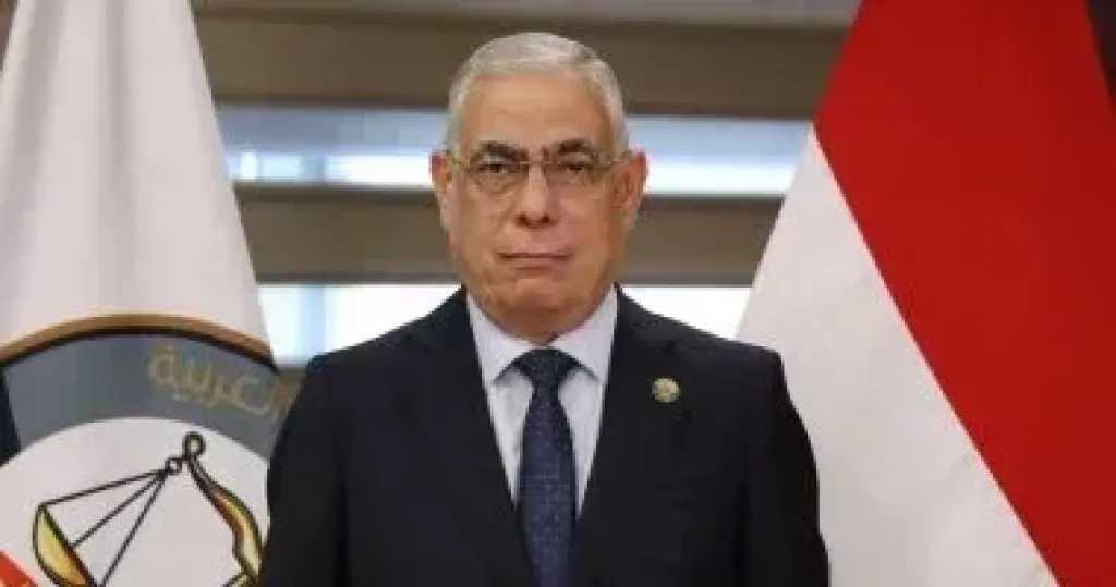 النائب العام يستقبل رئيس جامعة المنصورة ووفدا طلابيا في ختام برنامج تدريبي مشترك 