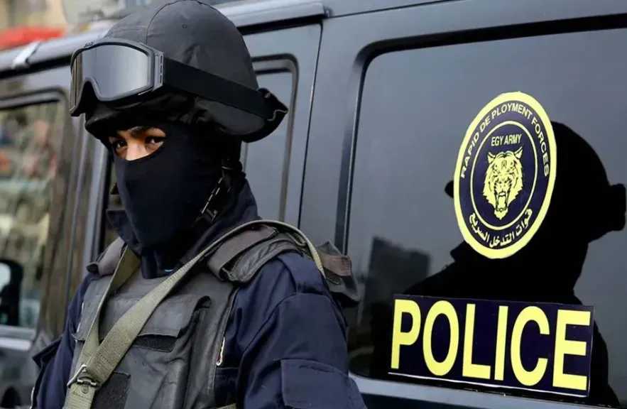 الداخلية تكشف عن 894 مخالفة للمحال والمنشآت غير الملتزمة بمواعيد الغلق في 24 ساعة 