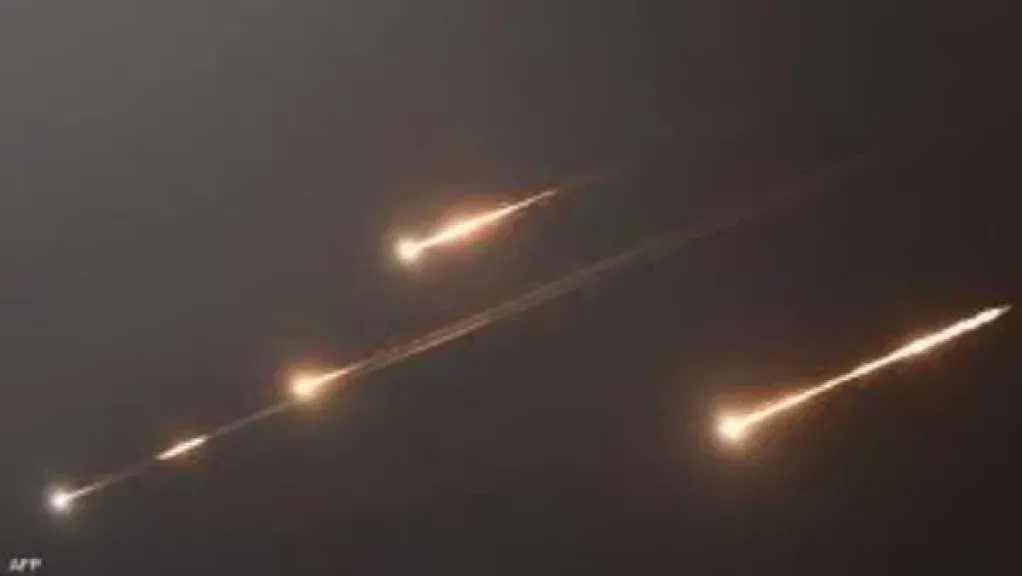 الدفاع القطرية تعلن التصدي لـ 7صواريخ باليستية وطائرات مسيرة 