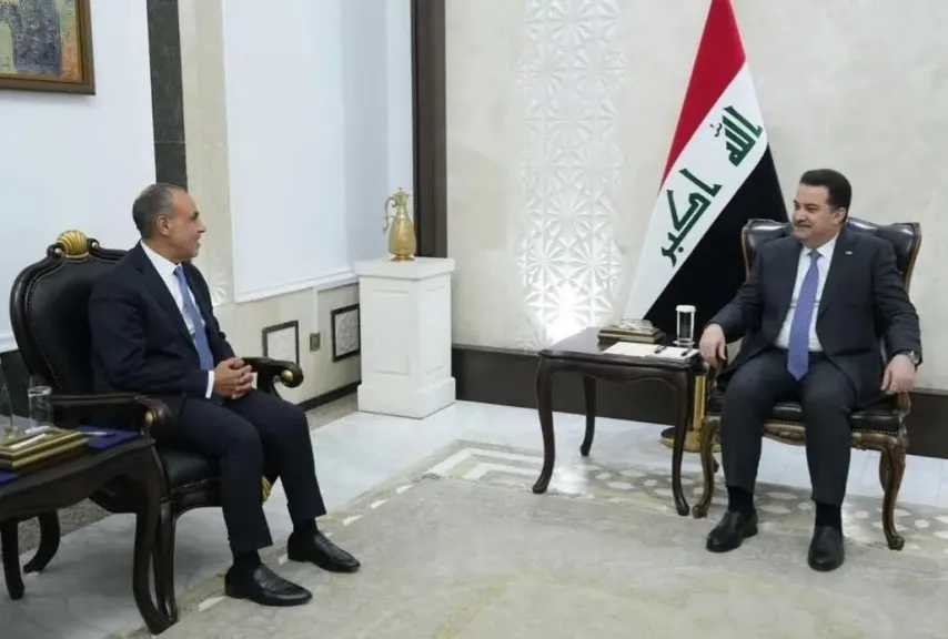 وزير الخارجية ينقل رسالة شفهية من الرئيس السيسي لرئيس وزراء العراق 