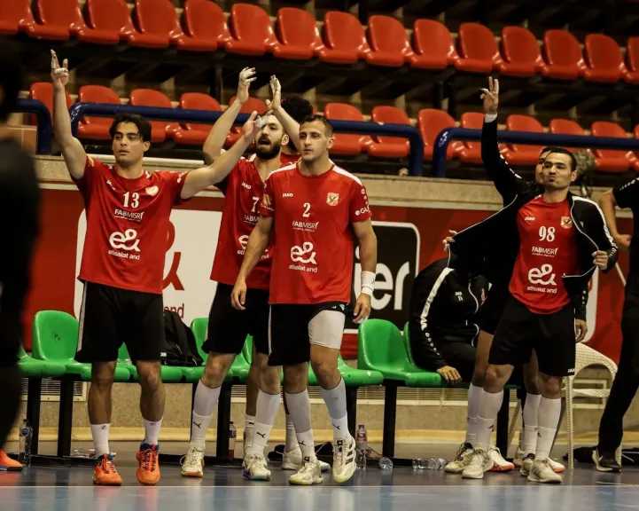 قبل جولتين من انتهاء المسابقة.. الأهلي يتوج بلقب دوري المحترفين لكرة اليد رسميا 