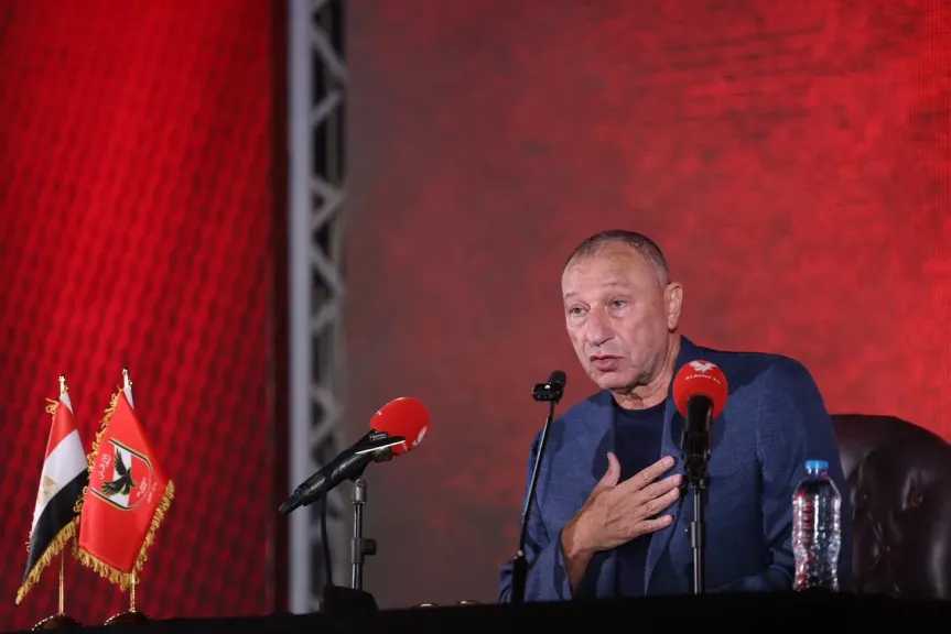 محمود الخطيب يهنئ «رجال يد الأهلي» بدوري المحترفين 