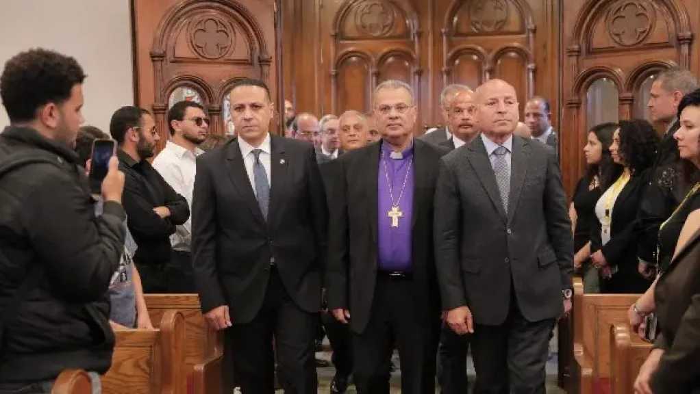 رسائل محبة وتلاحم.. احتفال إنجيلي بعيد القيامة بحضور قيادات الدولة ورموز المجتمع 