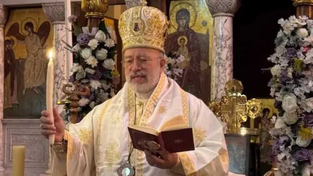 المطران شامي يترأس صلوات سبت النور في كاتدرائية القيامة بالقاهرة 