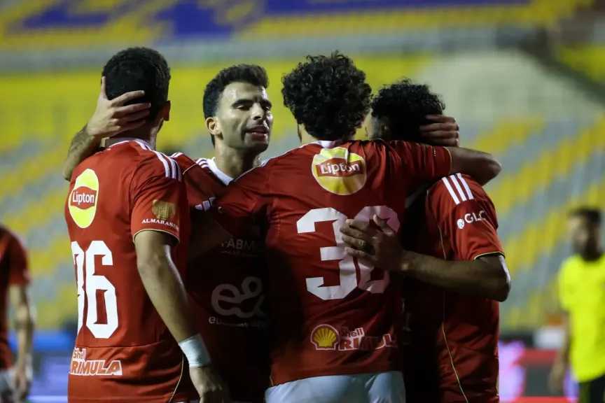 خالد الغندور: خلاف داخل جهاز الأهلي بسبب برنامج الإعداد قبل بيراميدز 