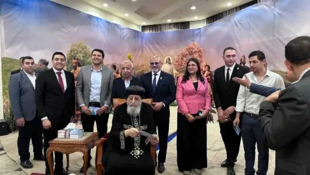 اتحاد العمال يهنئ البابا تواضروس بعيد القيامة: رسالة محبة وتآخٍ وطني 