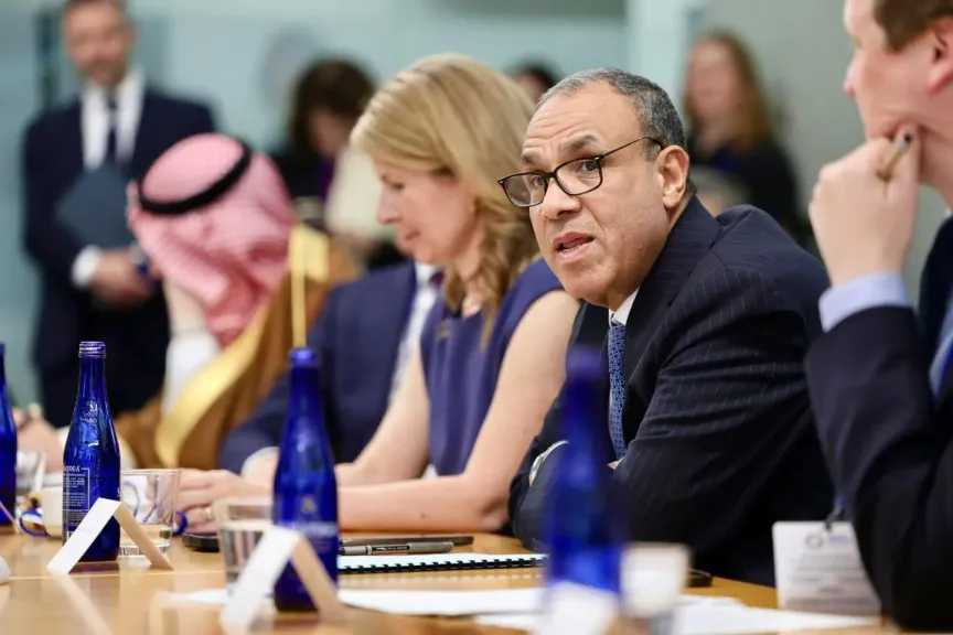 وزير الخارجية يشارك في حلقة نقاشية رفيعة المستوى حول القضية الفلسطينية 