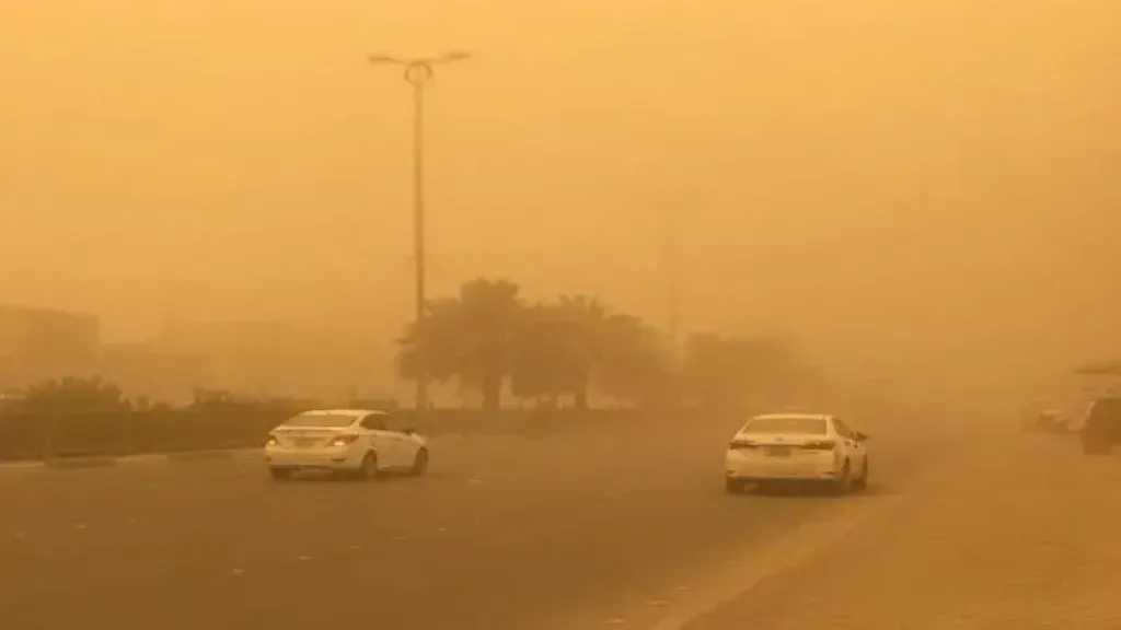 الأرصاد تحذر من طقس مضطرب.. والمرور تطلق إرشادات مهمة للسائقين 