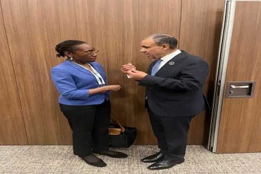 عبد العاطي يعقد لقاءً جانبياً مع رئيسة المجموعة الدولية للأزمات على هامش أعمال منتدى أنطاليا 