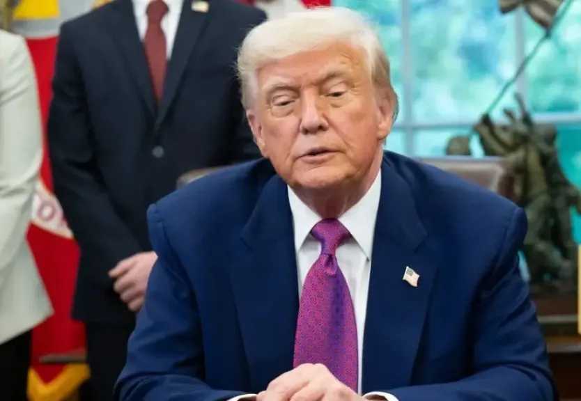 ترامب يوقع أمرا لتسريع النظر في أدوية ذات تأثير نفسي 