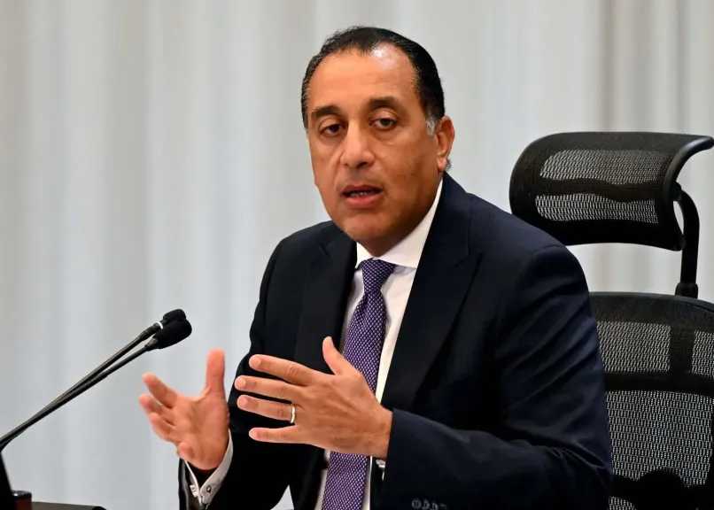 رئيس الوزراء: السبت المقبل إجازة رسمية بمناسبة عيد تحرير سيناء 