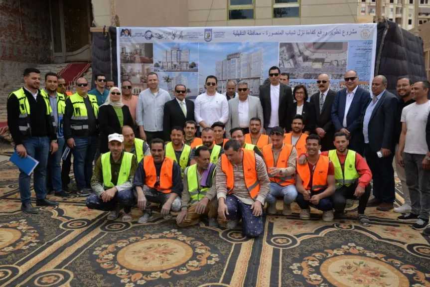 محافظ الدقهليه ووزير الشباب يتفقدان أعمال التطوير باستاد المنصورة الرياضي ونزل الشباب 