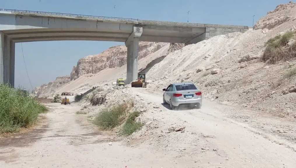 النائب أحمد حسن الفيل يتقدم بطلب عاجل لتمهيد طريق أبنوب - المعابدة في أسيوط 