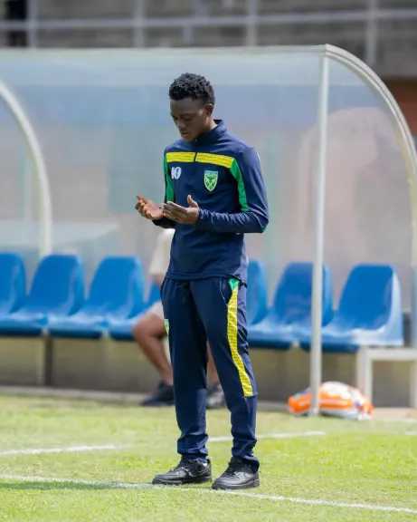 عاجل| صفقة المستقبل.. الأهلي يطارد نجم الوسط الإفريقي وسط منافسة شرسة 