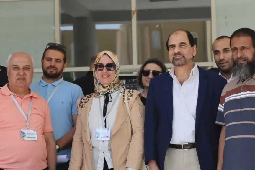 مشاركة دولية مميزة لعالمة من جامعة مطروح في مؤتمر الجزائر حول الزراعة المستدامة 