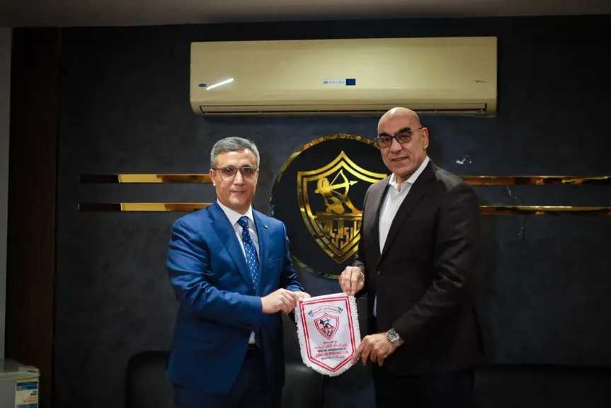 الزمالك يستقبل سفير الجزائر بالقاهرة قبل نهائي الكونفدرالية أمام اتحاد العاصمة 