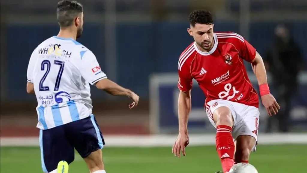 ترتيب الدوري المصري بعد خسارة الأهلي أمام بيراميدز وتعادل الزمالك 