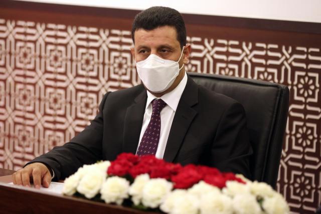 ياسين حمادي وزير السياحة الجزائرى