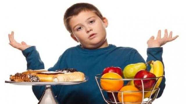 استشاري تغذية علاجية يكشف أفضل الأنظمة لتخسيس الأطفال