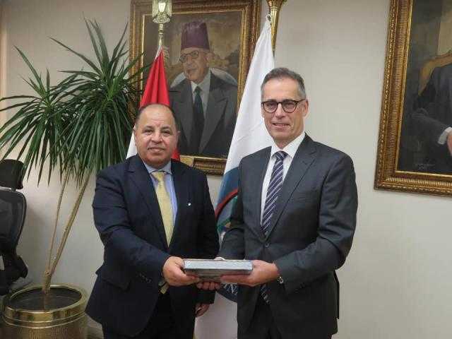 تفاصيل مباحثات وزير المالية مع السفير السويسري لتشجيع الاستثمار الخاص المحلي والأجنبي في مصر