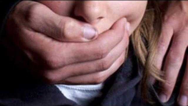 اختطاف 3 نساء وإصابة 6 في هجوم على أحد المنازل